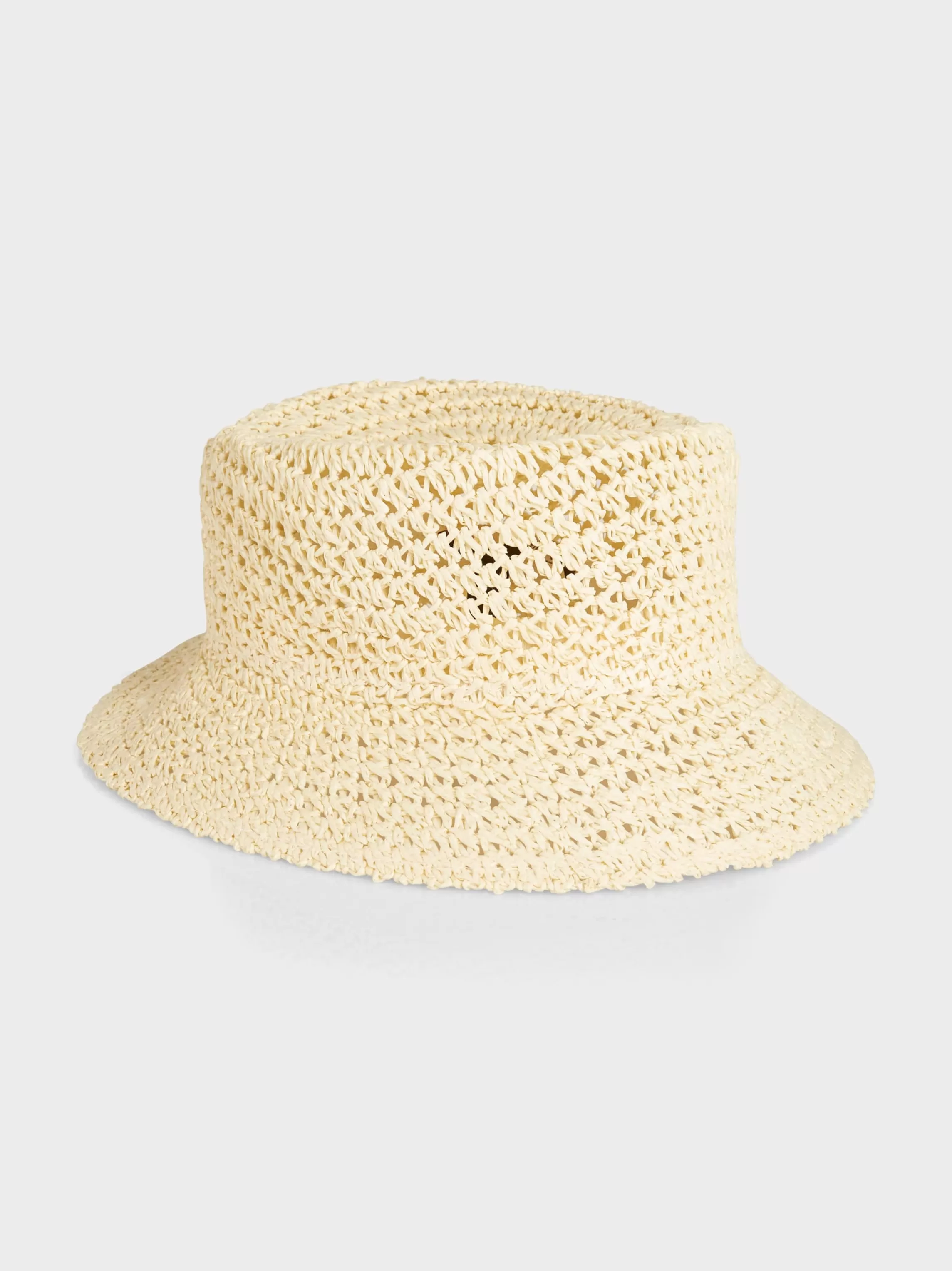 Shop STRAW HAT IN CROCHET DESIGN Accessoires