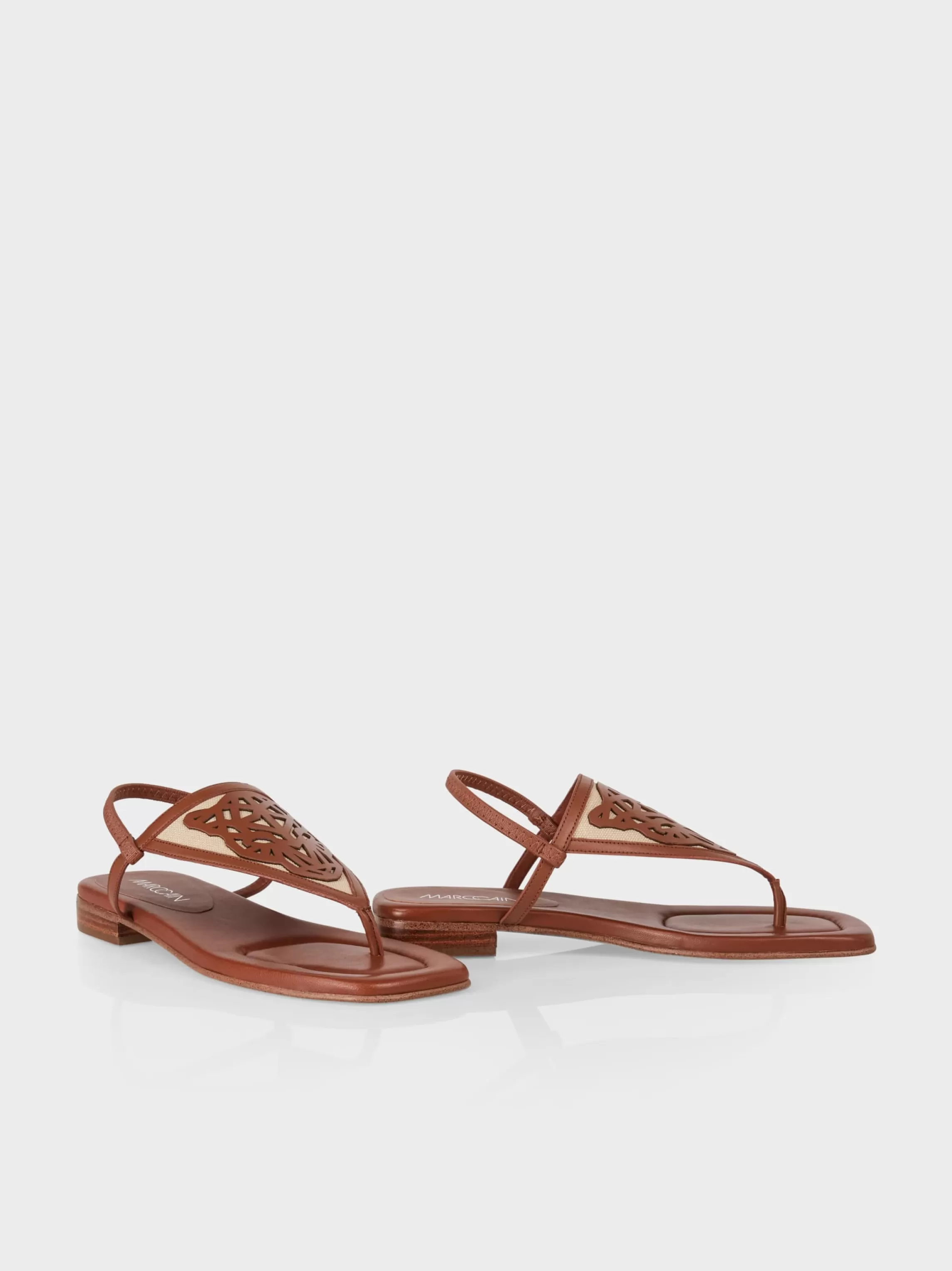 Shop TOE SANDALS WITH LEO HEAD Shoes